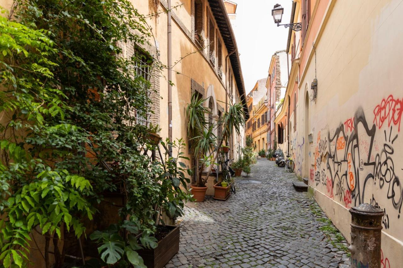 Sonder At Colosseum Cloisters Aparthotel Rome Exterior photo